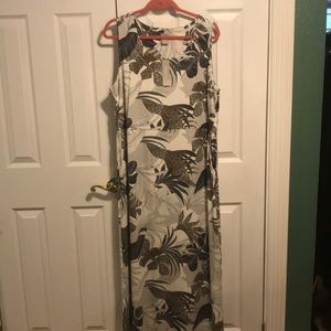 Chico’s Maxi Dress Black Browns Animal Print Palm